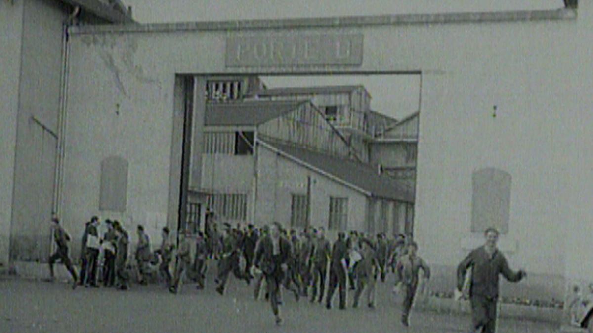 Thumb Workers Leaving the Factory